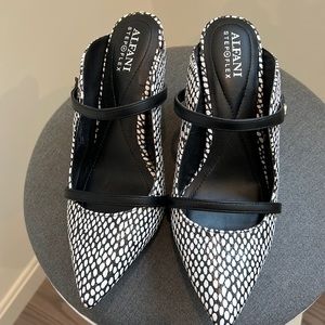Weekend sale!  Alfani shoes, 6.5 size, excellent condition, black and white